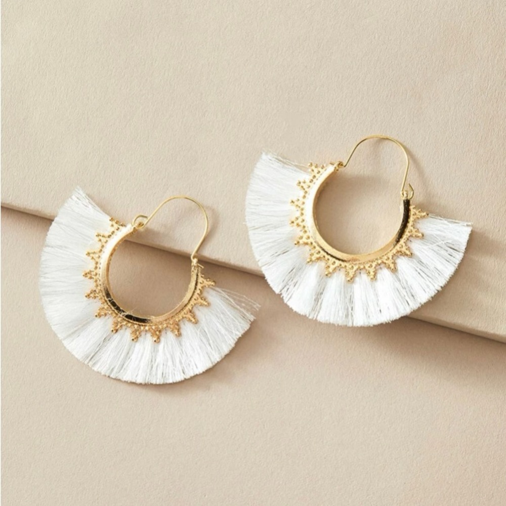 White fan shaped fringe drop earrings